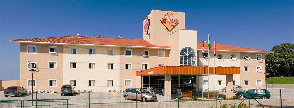 Hotel 10 Joinville Exteriör bild